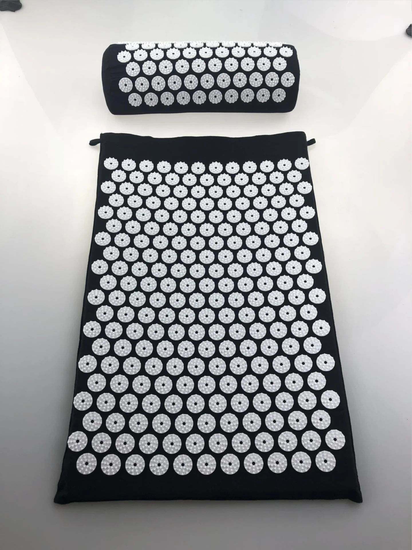Conjunto Tapete de Acupressura Kuznetsov — Yoga, Pilates e Alívio de Dores