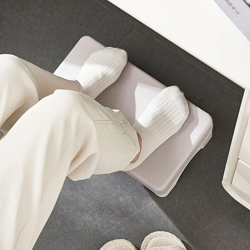 Apoio de Pés Ergonómico para Secretária — Conforto e Postura Correta | AlivioPrime
